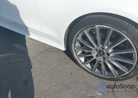 2019 Mercedes-Benz C 300 from USA, damaged, VIN WDDWJ8DB4KF843805